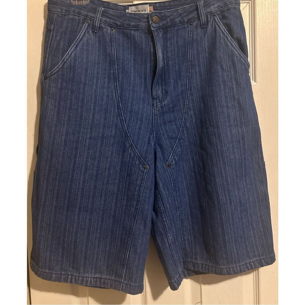 Honor the Gift Shorts Size 36